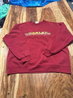 Vintage 90s Harley Davidson Anchorage Alaska Red Crewneck Sweatshirt thrashed L